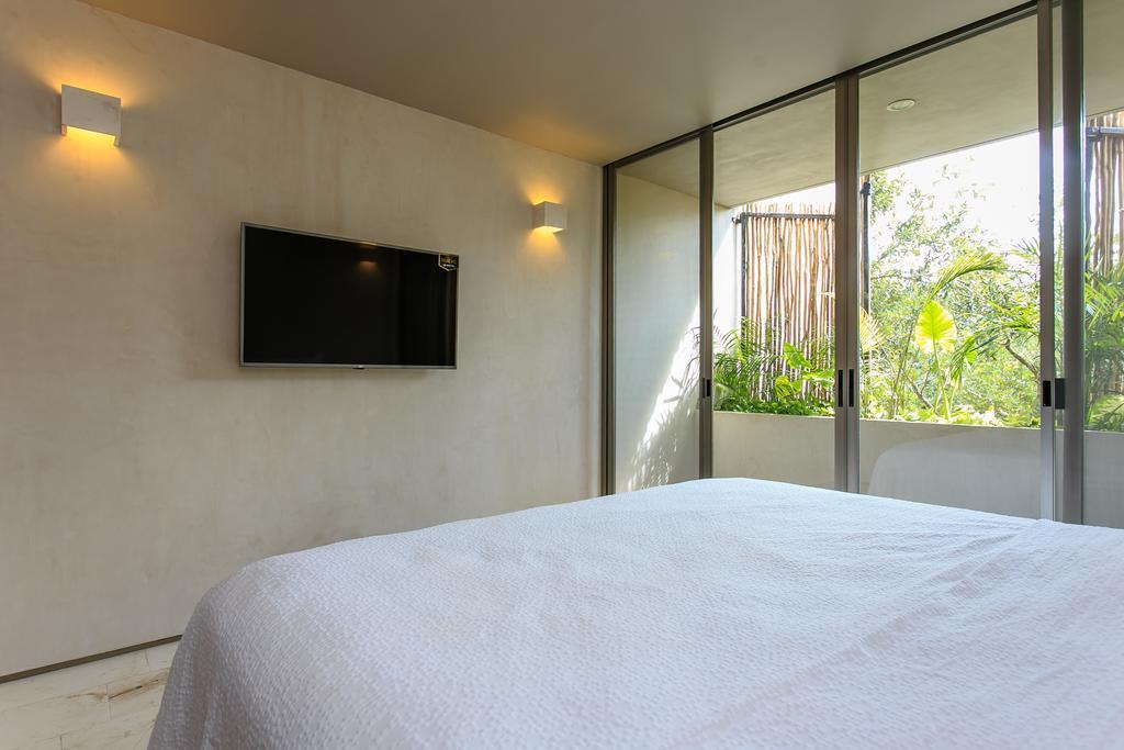 Eco-Chic Design Condos Wrapped In Nature'S Elements By Stella Rentals Tulum Bilik gambar